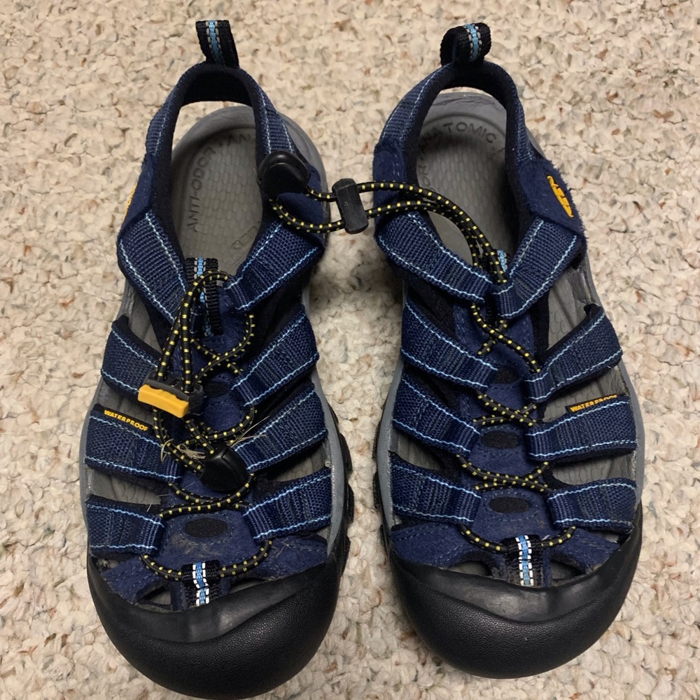 Keen Newport H2 Sandal, size 6.5